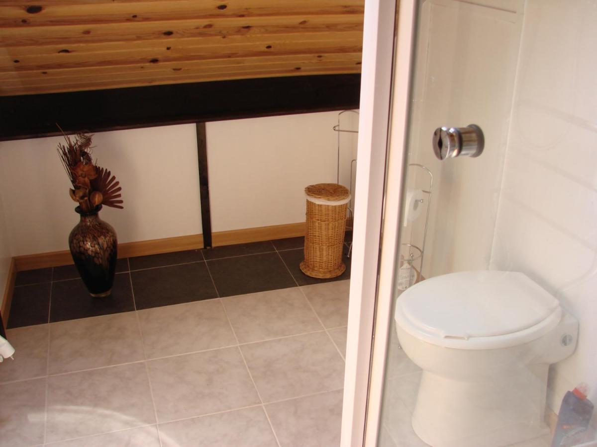 La Blanche Roche Bed and Breakfast Sourdeval Εξωτερικό φωτογραφία