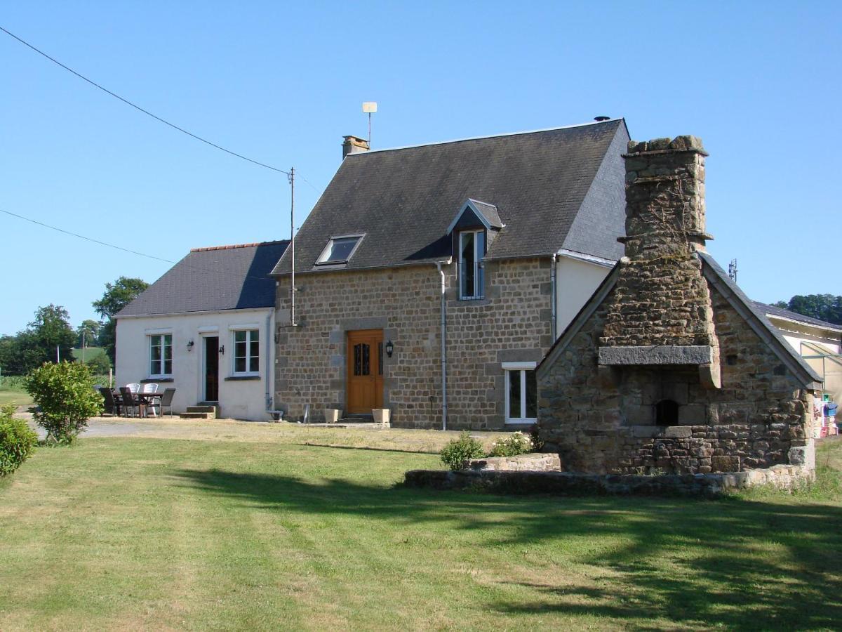La Blanche Roche Bed and Breakfast Sourdeval Εξωτερικό φωτογραφία